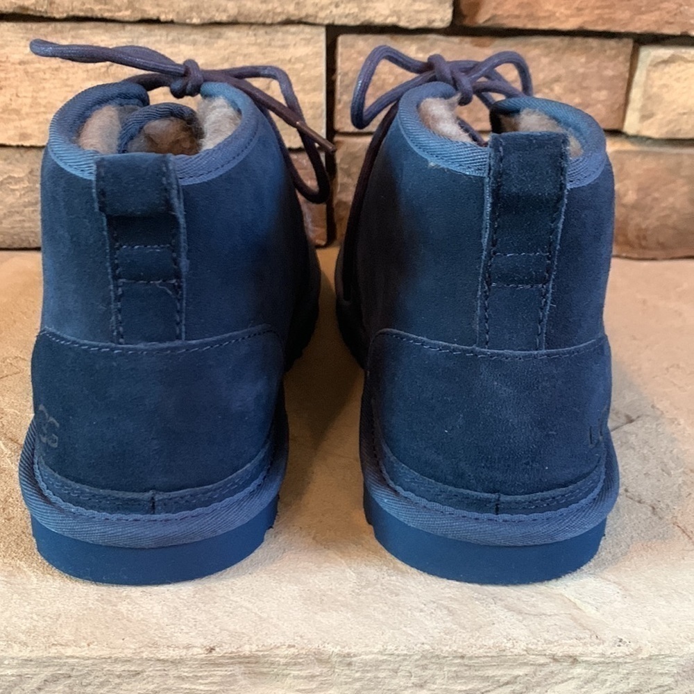 Ugg size 11 blue suede wool  lined lace up boots - Picture 5 of 12